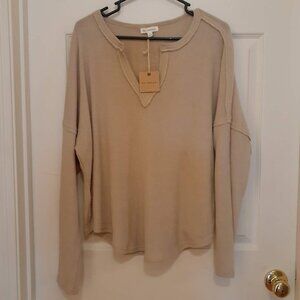 BLU PEPPER Soft Bohemian Style Long Sleeve V-Neck Light Sweater Pullover NWT